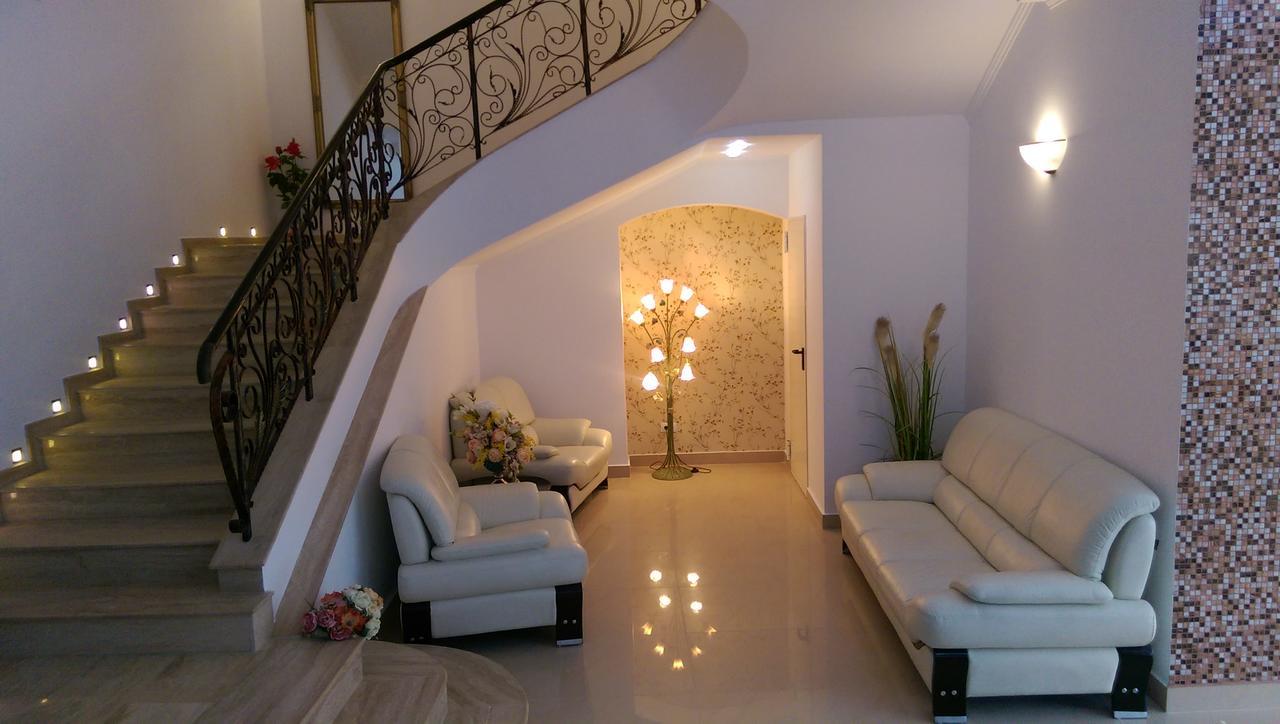 Evia Hotel 3*